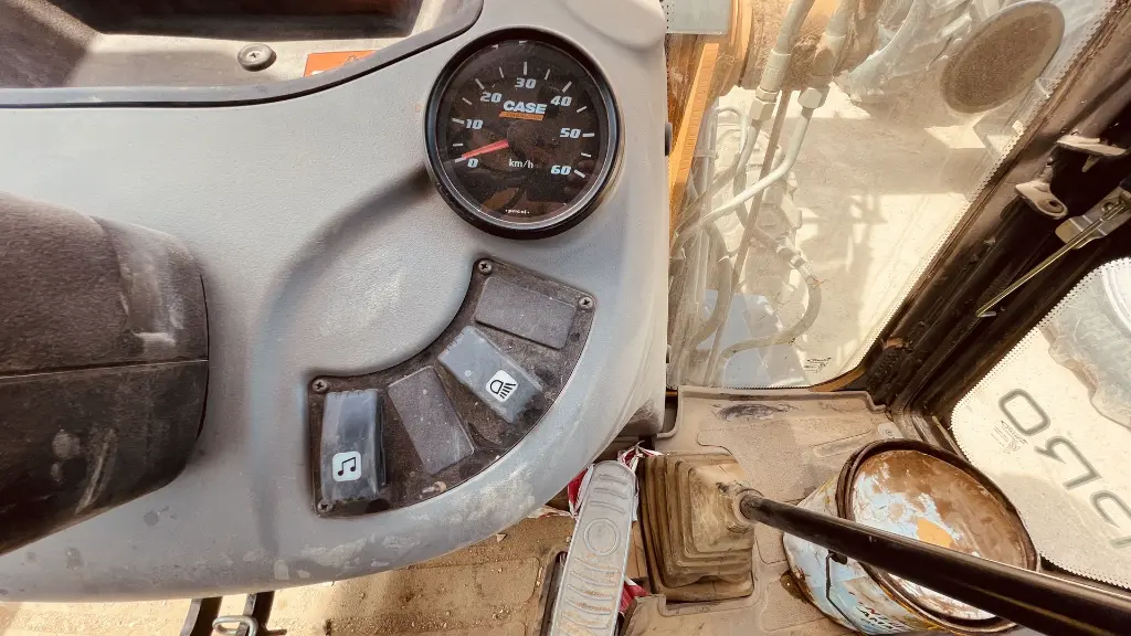 CASE 770 EX MAGNUM