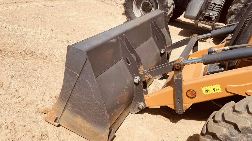 CASE 770 EX MAGNUM