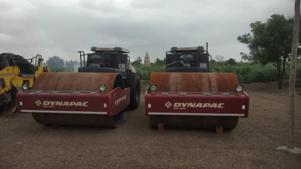 DYNAPAC CA305D