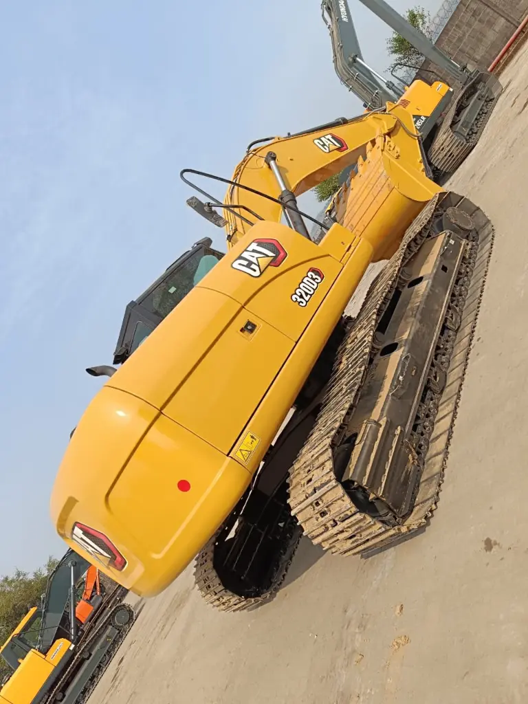 CAT 320D3