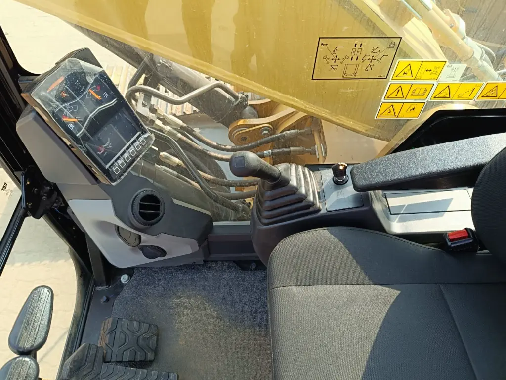 CAT 320D3