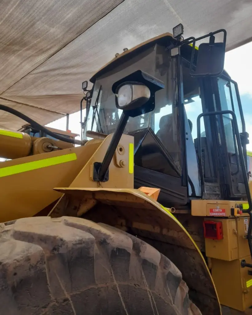 CAT 972H 2012 11,255 HORAS